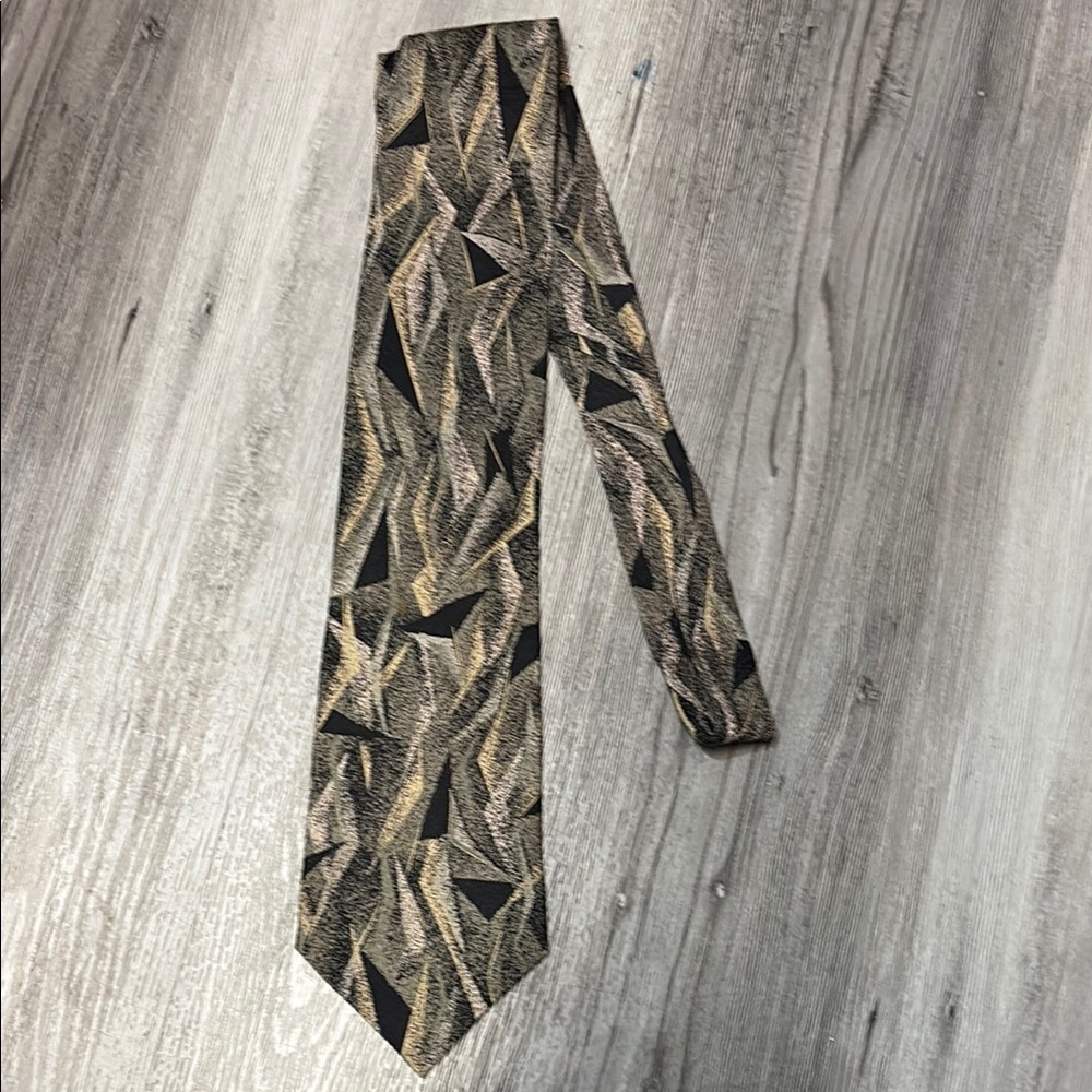 Black and Green Silk Tie with Elegant Pattern Polifroni Milano